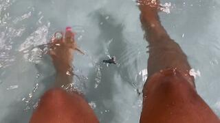 Teenie and Giantess in Pool 1080