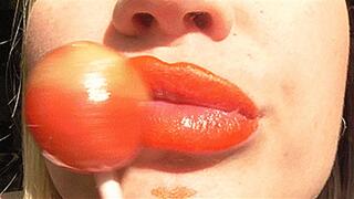 CHUPA CHUPS CAN'T FIT IN MY MOUTH!