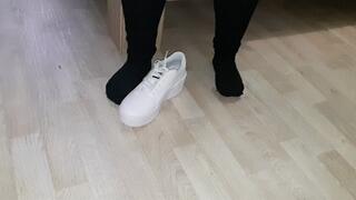 OLD CLIPS: Jule test her Puma Cali Wedge unknown on my cock