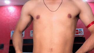 PUMPED LEGS AND ABS WORSHIP