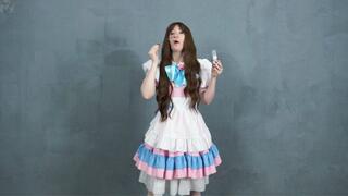 Alice doll and soap bubble bondage