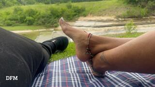 Wifey z picnic tease