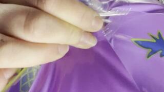 deflate 2 small beachballs