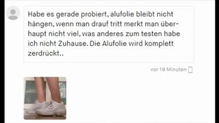 OC: Girls and Teens crush on Kleiderkreisel to test her shoes - 8