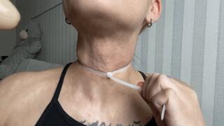 An extremely sensitive moment in the throat