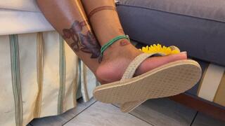 That Foot Girls Feet So Horny For You: Foot Worship
