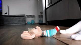 Italian girlfriend - Stinky feet trampling and teasing plush toy with socks and barefoot