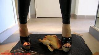 Tall 90kg amazon - From chicken to minced meat crush fetish in wedges sabot