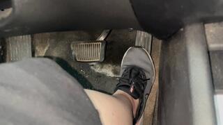 To 170km in Nike Sneakers