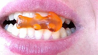 chew sweet gummi bears