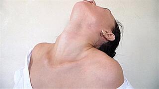 feminine long neck miss