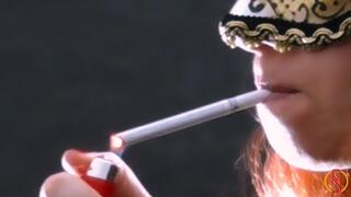 Muratti red 100s redhead closeup