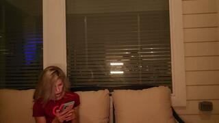 MUSCLE WORSHIPPING GIRLFRIENDS