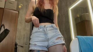 Erotic adventures of Emmy's navel and belly