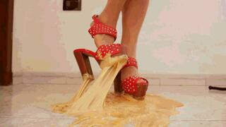 Sandals trap 5 AVI (1920x10870) FHD