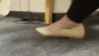 Candid Hard Dangling from behind!