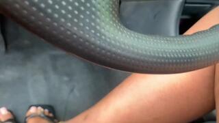 CRANKING IN BLACK STRAPPY FLATS