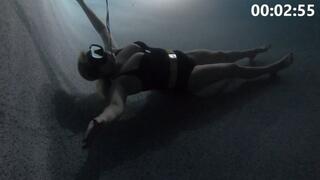 1st Underwater Pool Breath holds