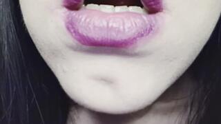 Close Up Smoking ASMR With Smoking Fetish Triggers In German Language