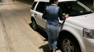 Pee in public and smoking