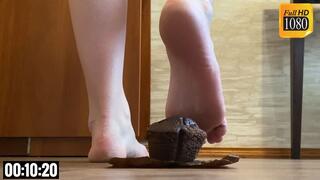 Orlaith Barefoot Cake Crush - HD MP4
