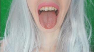 My tongue makes movements in slow motion