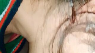 Lips blow