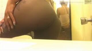 Smoking Redd's FUNKY Longstocking Farts!! MOV