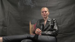 Winston Red in full leather