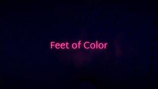 Scarlett's Behind the scenes foot smelling handjob