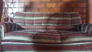 Shescamore crossed legs fetish on black fishnets