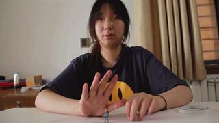 CC GIANTESS HANG VIDEO