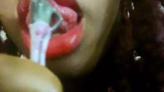 Giantess Sexy Mouth Dominates Teenie 1080