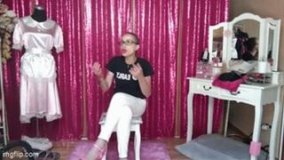 RICCARDO E LE CALZE ODOROSE -- RICCARDO AND THE FRAGRANT STOCKINGS