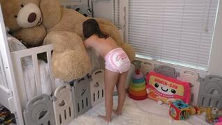 Wormi made to mess her diaper