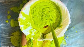 Nikkis Fantasy (Head Bucket Sliming)