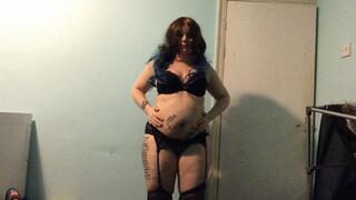 Weight Gain Euphoria Striptease and Jiggle