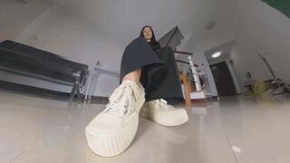 VR360 ERER sneaker Giant 6K