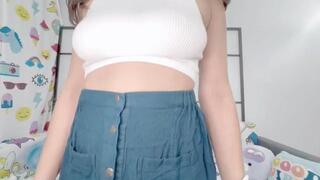 School girl gets hands on lessons in SEX ED