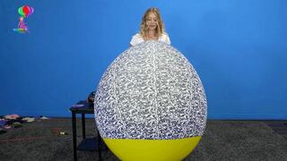 Barbie F Debuts Doing Balloon Stuffing HD (1920x1080)