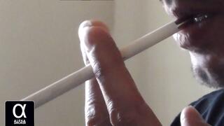 Smoking a Cigaronne White XL 120s
