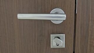 BIG ASS LATINA FUCKS BURGLAR WITH BIG COCK