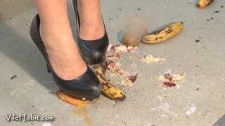 Making You a Eunich Under My Feet 1080p mp4