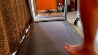 Barefoot slow treadmill