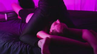 Jeans leggins face farting