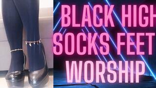 (55) BLACK KNEE HIGH SOCKS FEET WORSHIP1