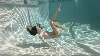 See-thru Swimming