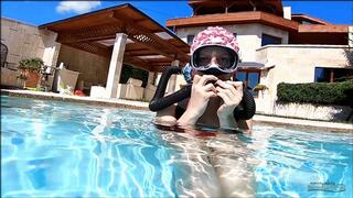 539 - In Our Pool with Aria