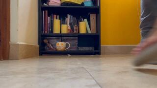 Tiptoes in flip flops