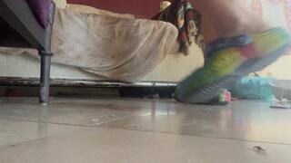 Lots of feet and ugly shoes and stretchy soles